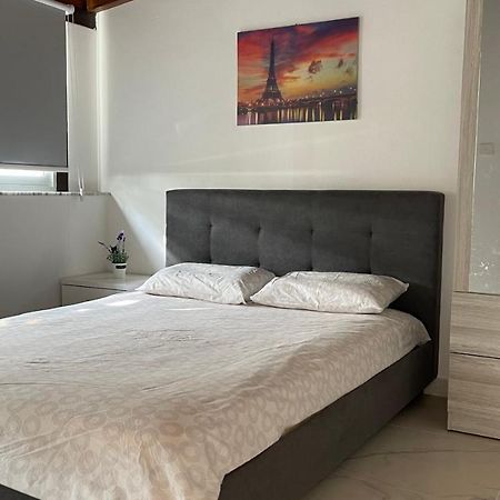 Beachfront Villa - Dasaki Larnaca Luaran gambar